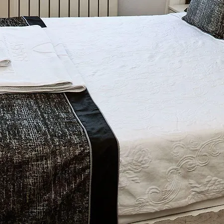 Special Class Adults Only 4*