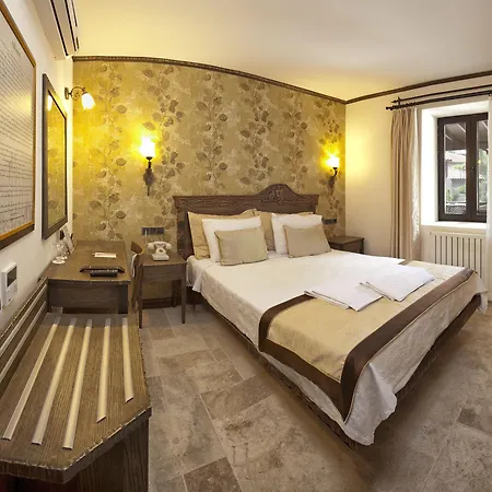 Otel Special Class Adults Only Behram