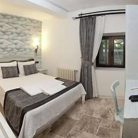 Special Class Adults Only Hotel 4*