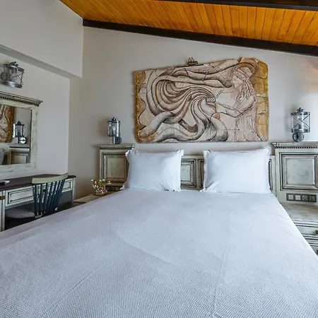 Special Class Adults Only Hotel