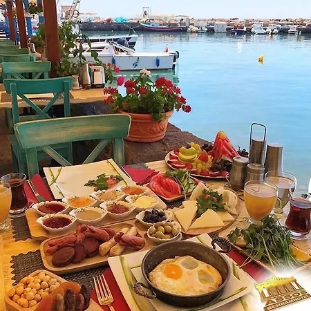 Special Class Adults Only Hotel 4*