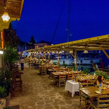 מלון Special Class Adults Only 4*