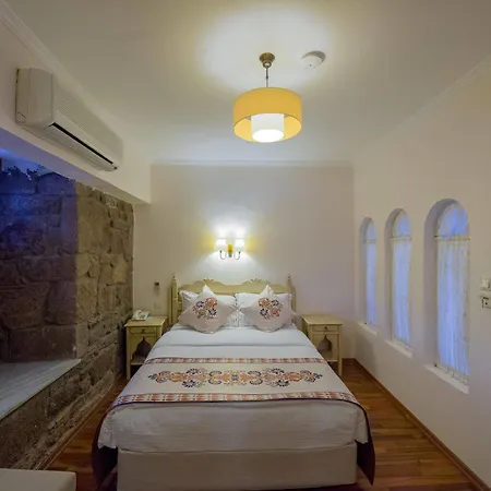 Special Class Adults Only Hotel