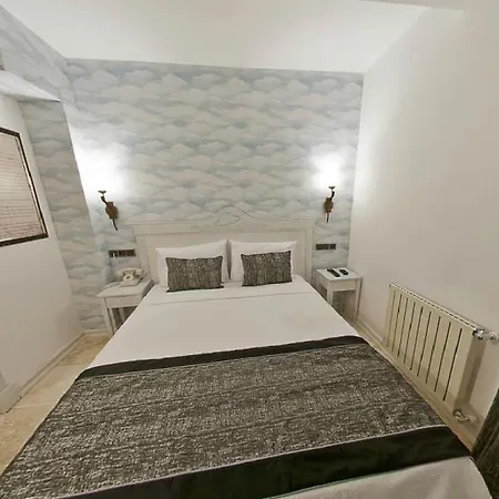 Otel Special Class Adults Only Behram
